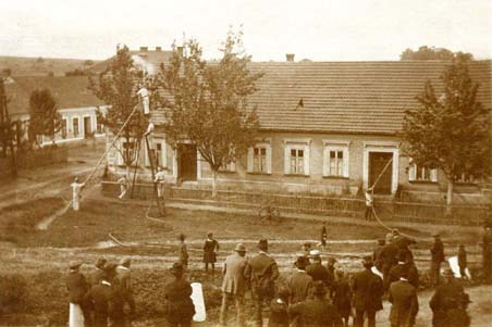 Cvičení hasičů v roce 1936